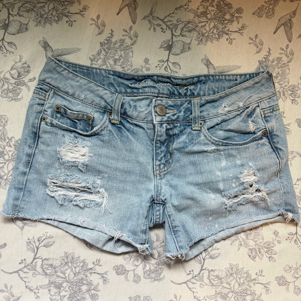 American Eagle Y2K Jean Shorts Womens 4 Low Rise Blue Denim Festival Distressed